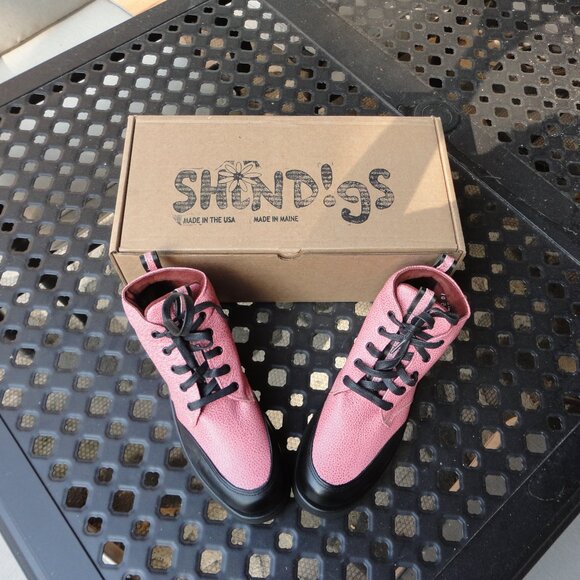 SHINDIGS Women's Pink Leather Hiking Boots NWOT Size 10 - Picture 1 of 9